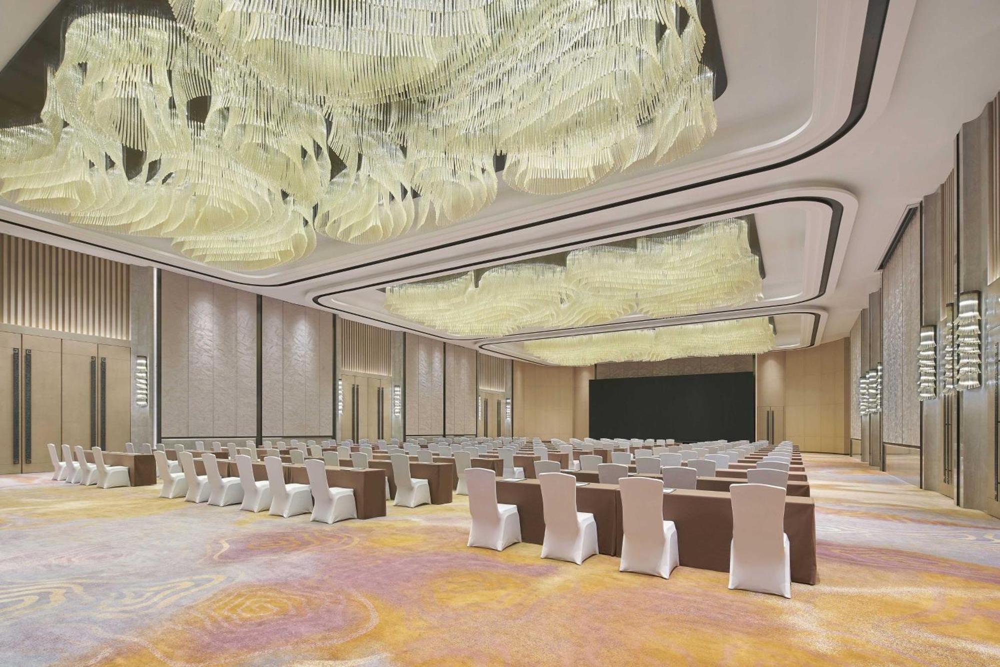Four Points By Sheraton Guiyang, Huaxi Guiyang  Buitenkant foto