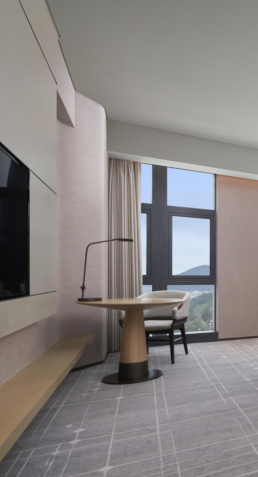 Four Points By Sheraton Guiyang, Huaxi Guiyang  Buitenkant foto